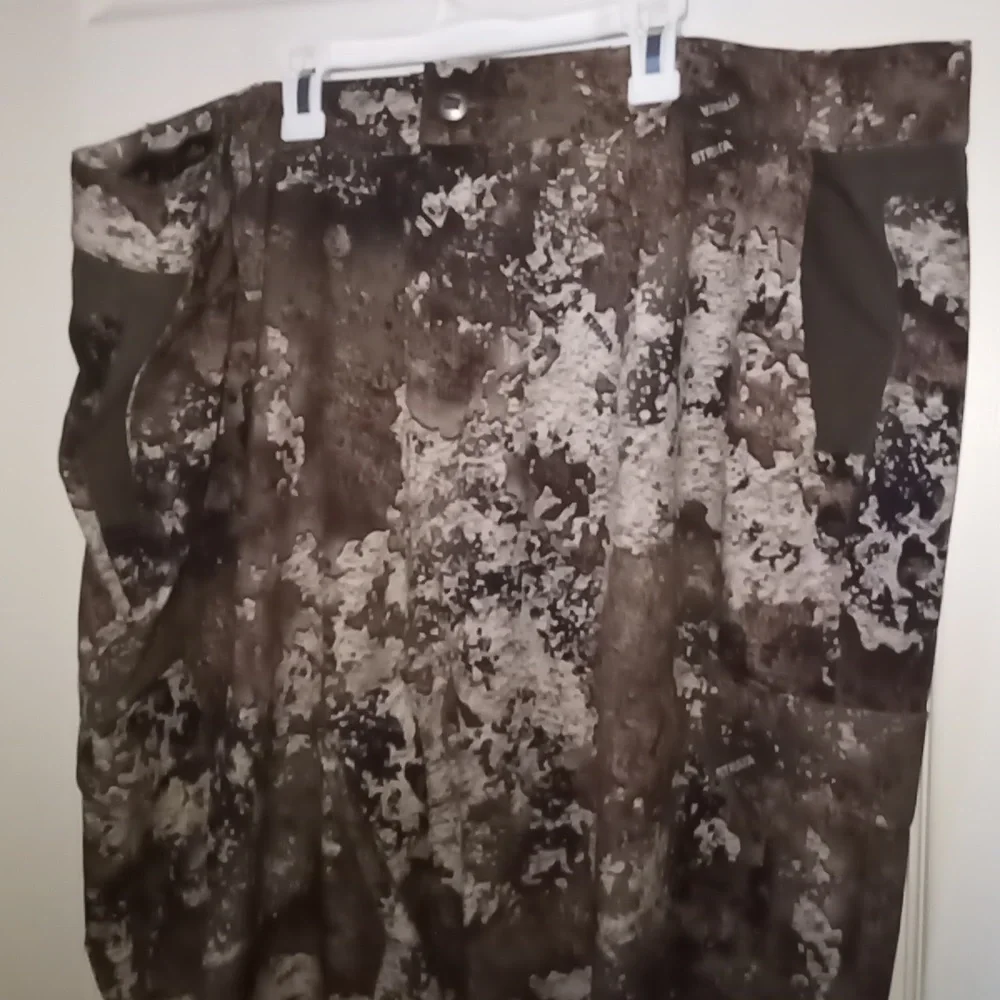 Cabela's 3XL Strata Light Weight Hunting Camouflage Cargo Performance Pa…